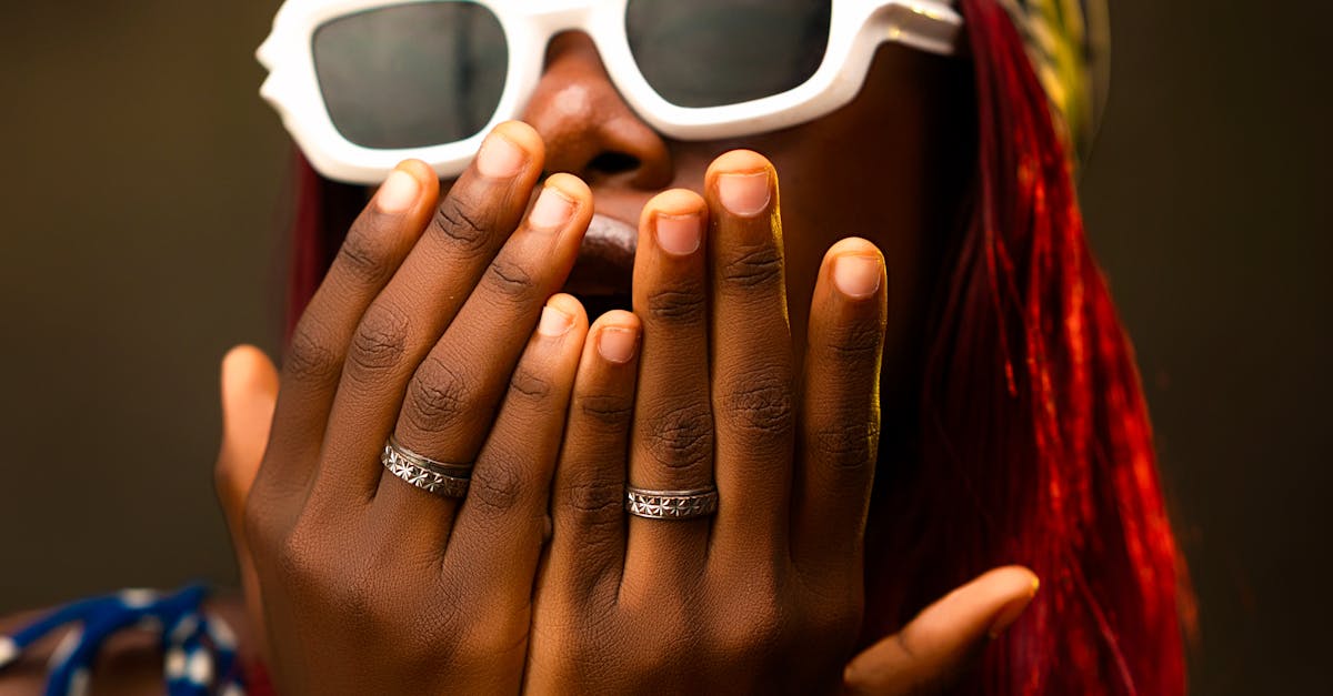 Collaboration Between Artisans and Designers in Sustainable Jewellery